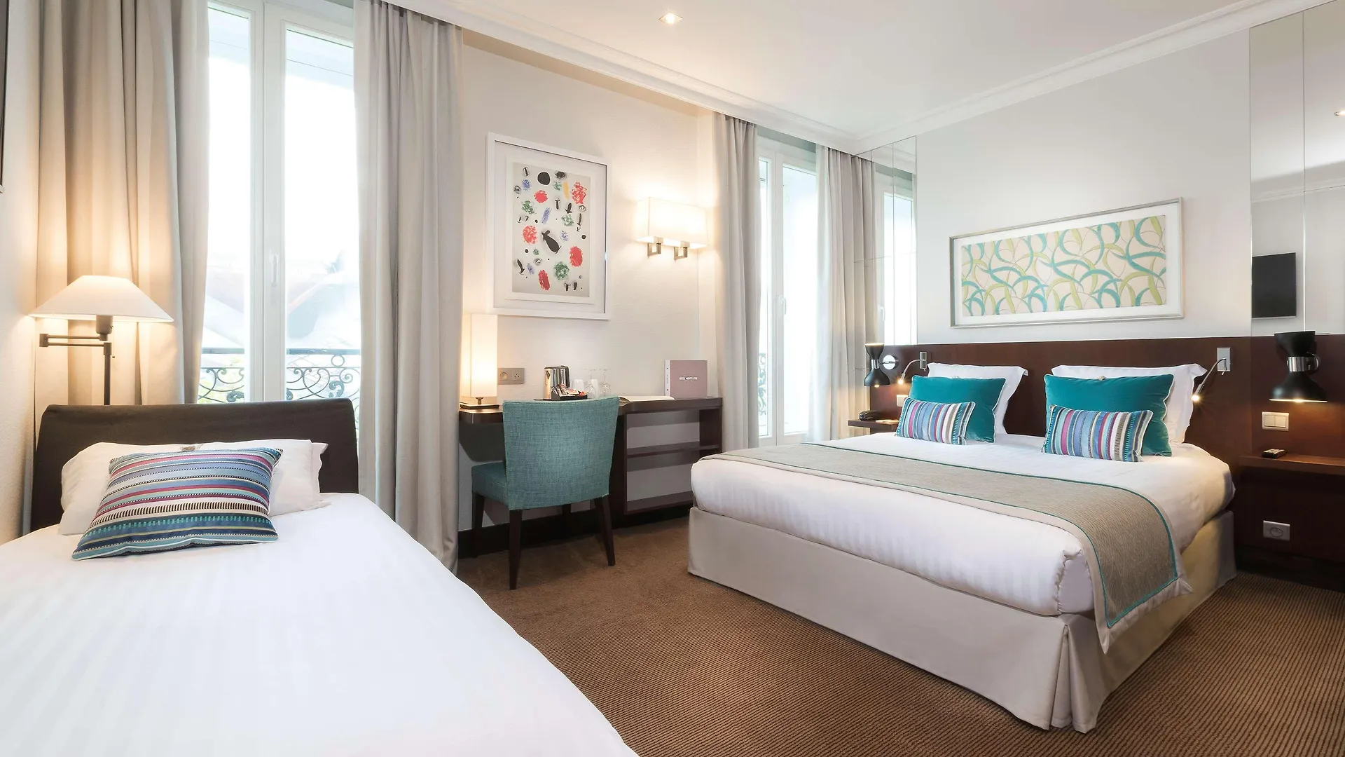 Hotel Montfleuri Paris
