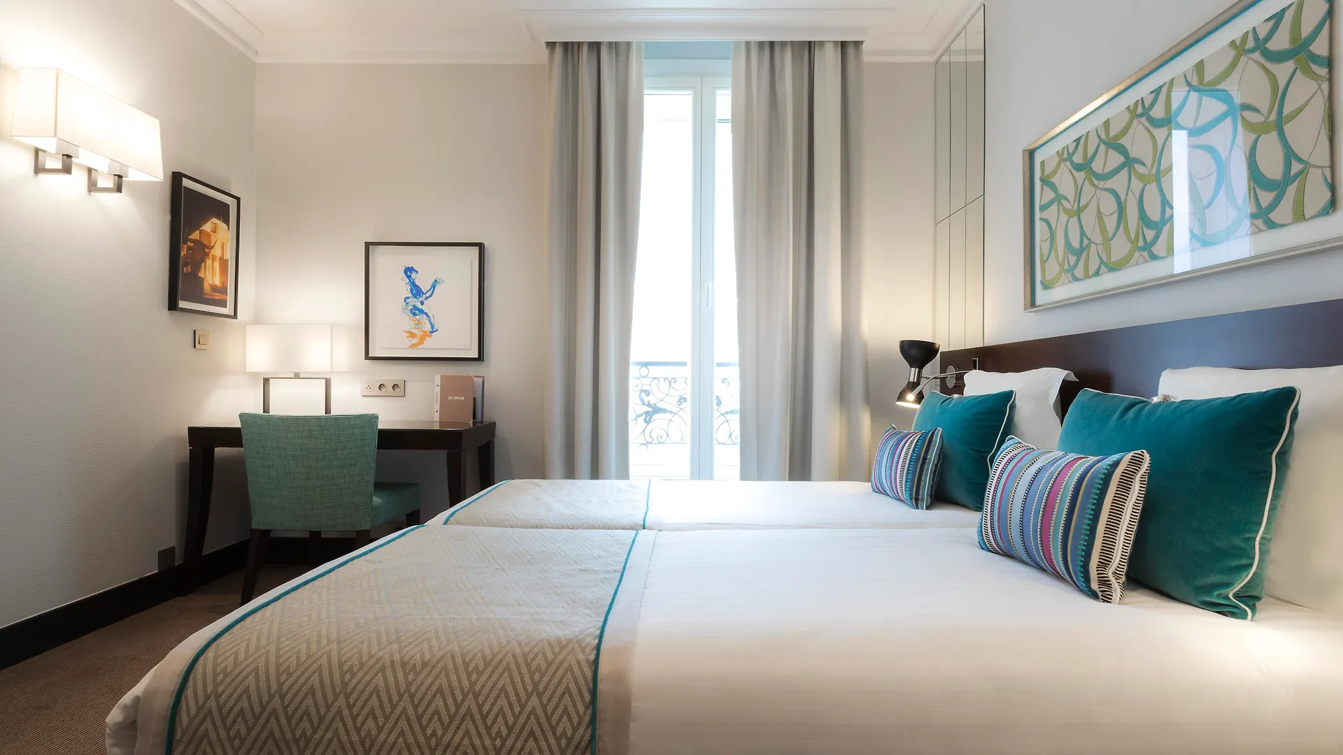 Hotel Montfleuri Paris